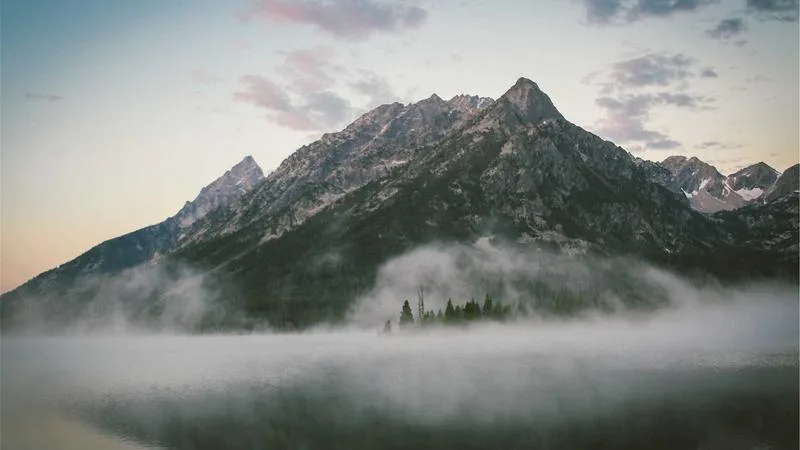 The MCP Moment: How a Single Protocol Turned Every SaaS Into an Agent Surface