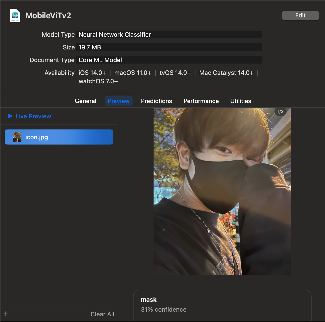 https://github.com/john-rocky/CoreML-Models/blob/HEAD/スクリーンショット 2022-02-23 7 38 23
